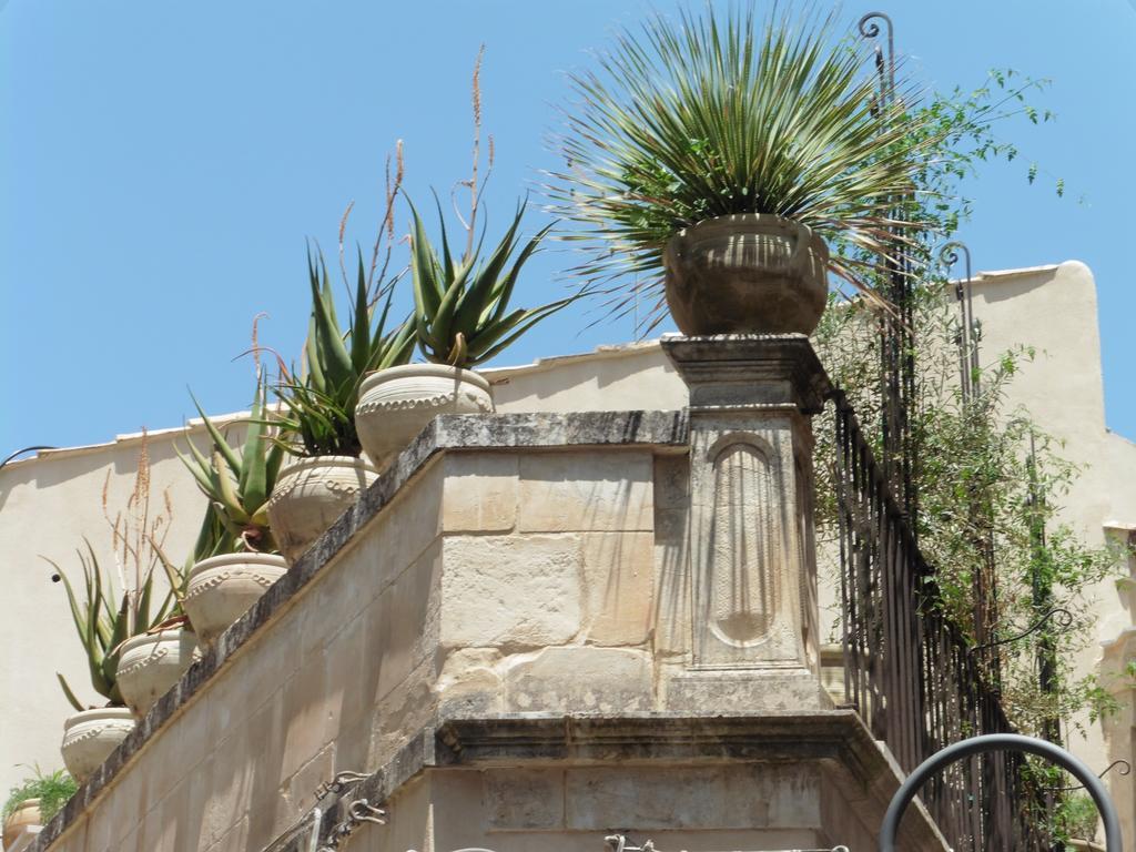 Apartamento Palazzo Degli Olivi Módica Exterior foto