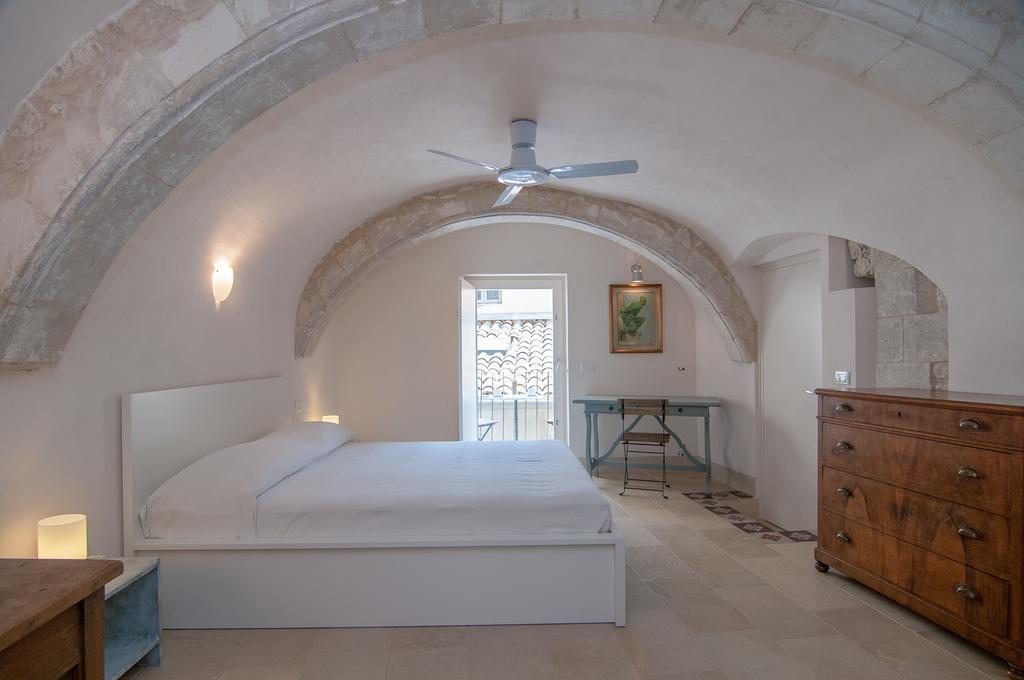 Apartamento Palazzo Degli Olivi Módica Habitación foto